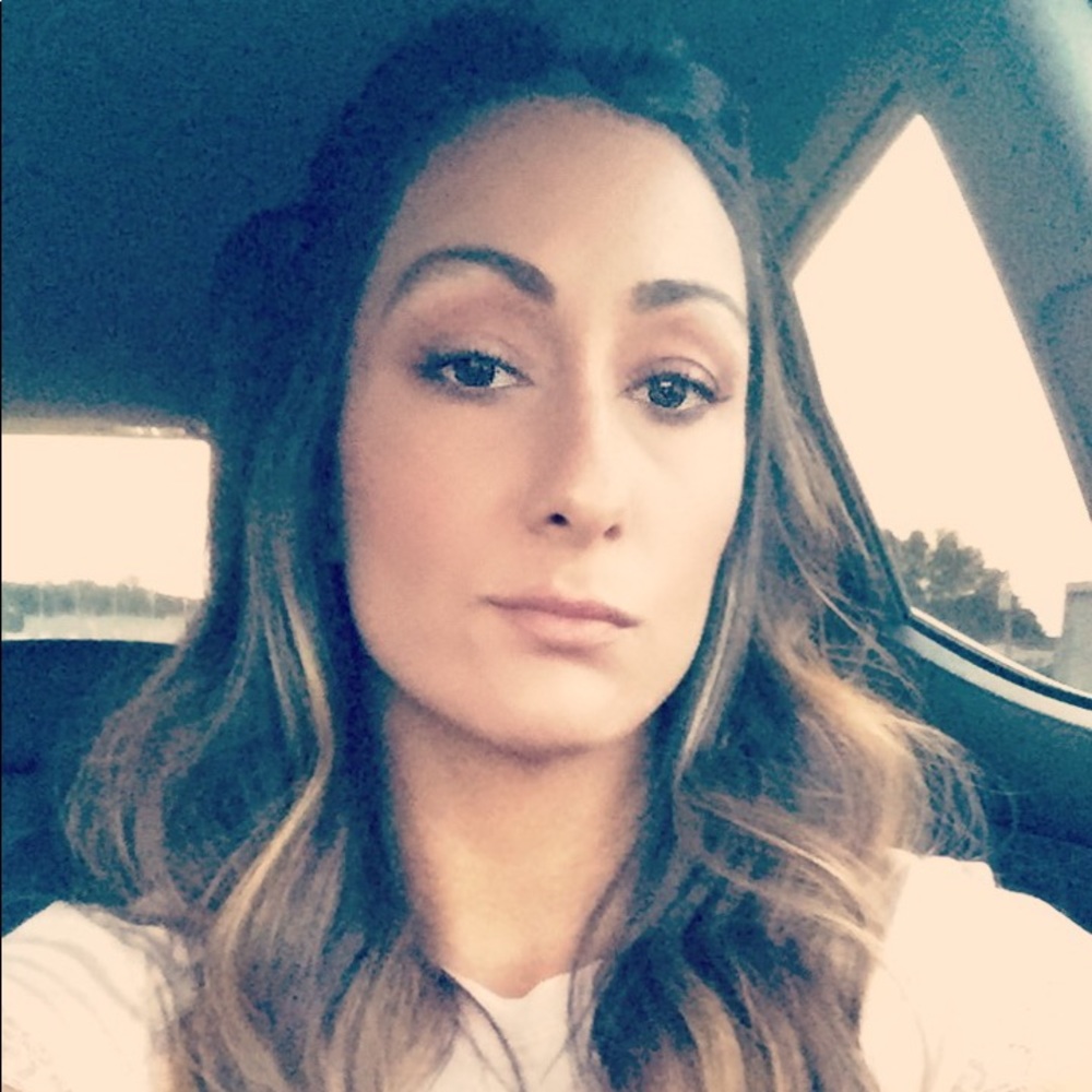 Meet your Posher, Jennifer